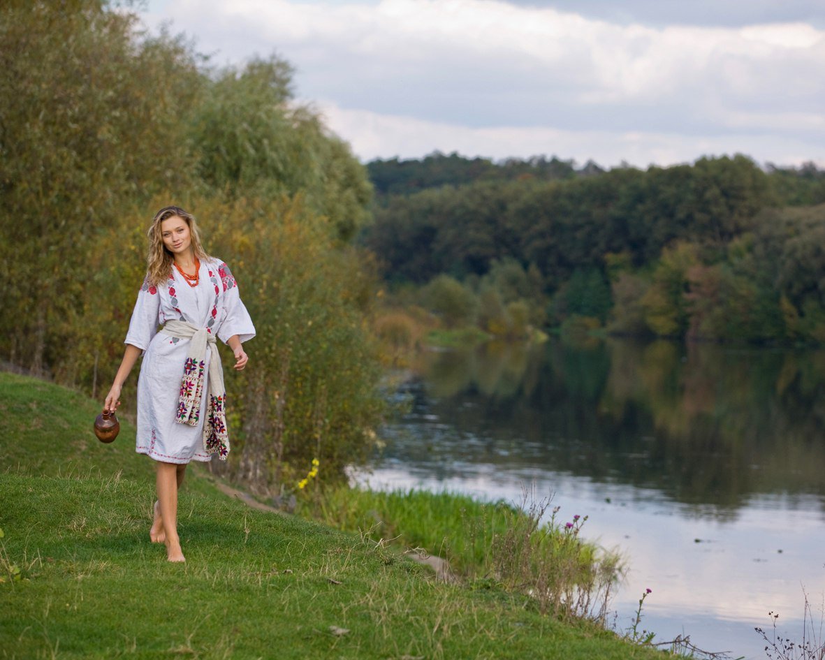 Nude girl Slavic women in Kansas City