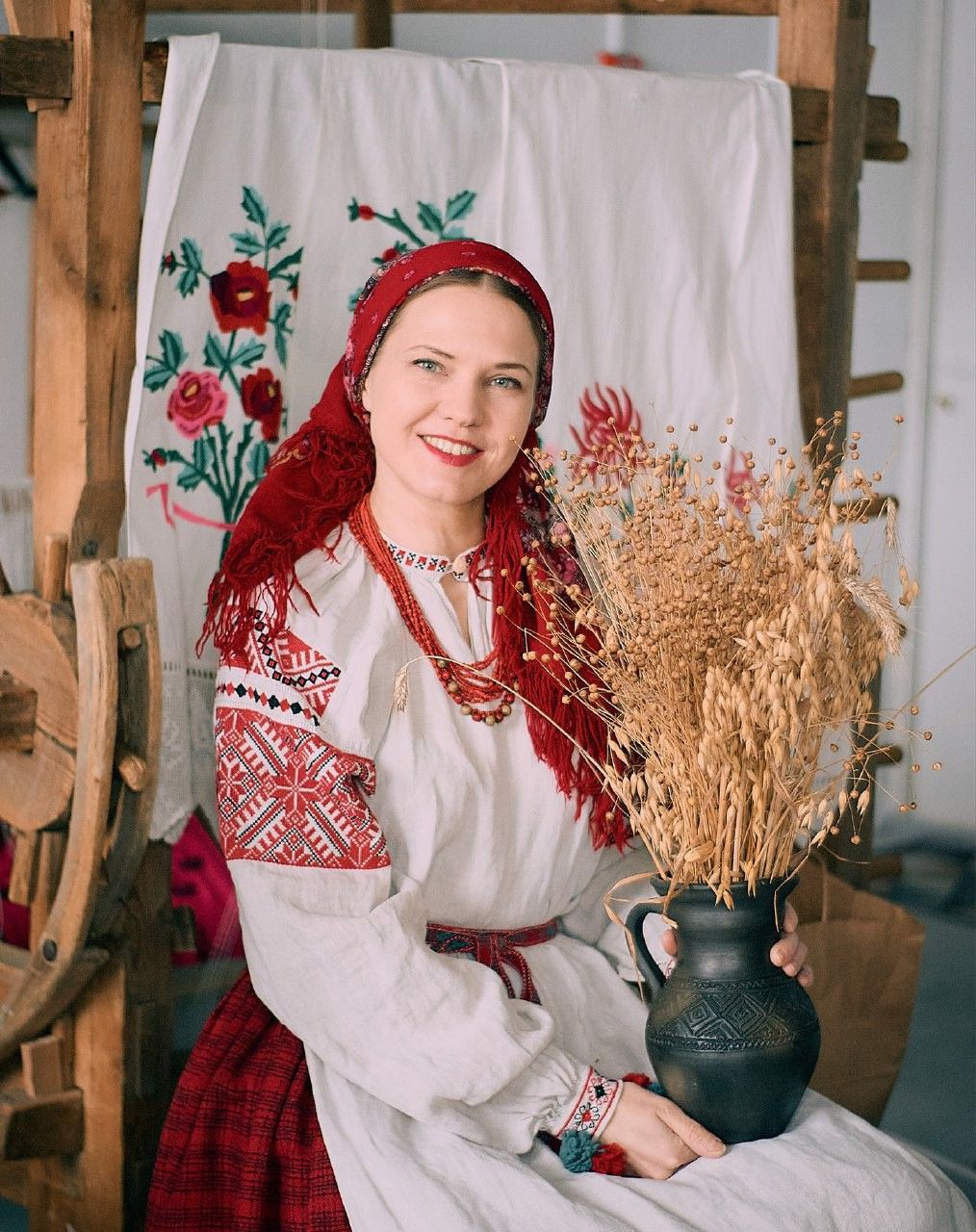 Women in Slavic costumes in Kansas City