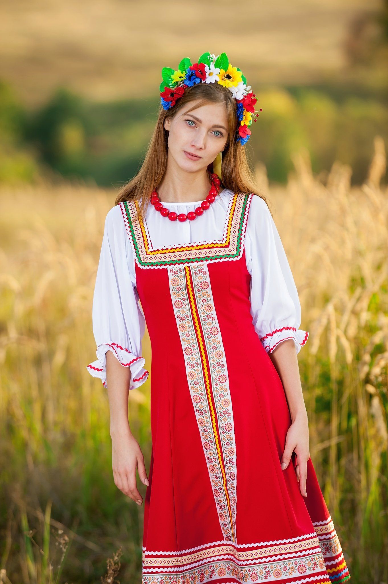 Women in Slavic costumes in Kansas City
