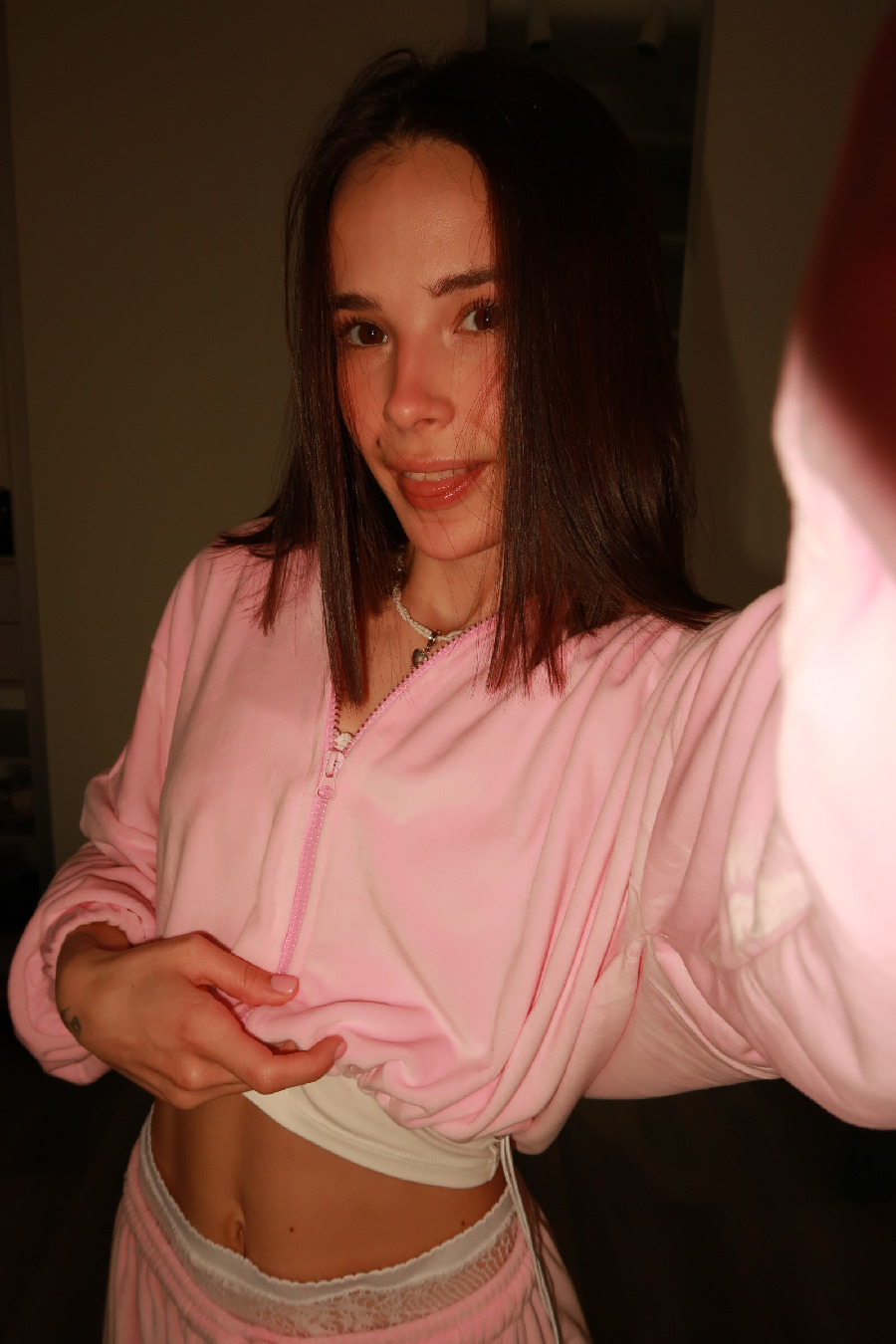 Tina brings the glow — live moments in Kansas City